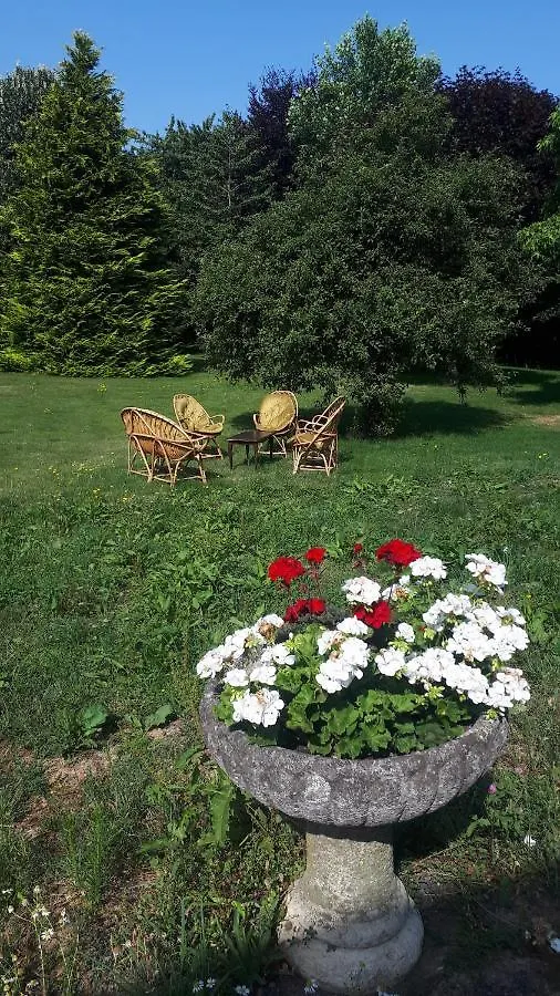 Chez Celine Bed & Breakfast Sens-de-Bretagne