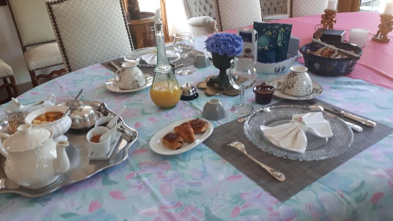 Chez Celine Bed & Breakfast Sens-de-Bretagne France
