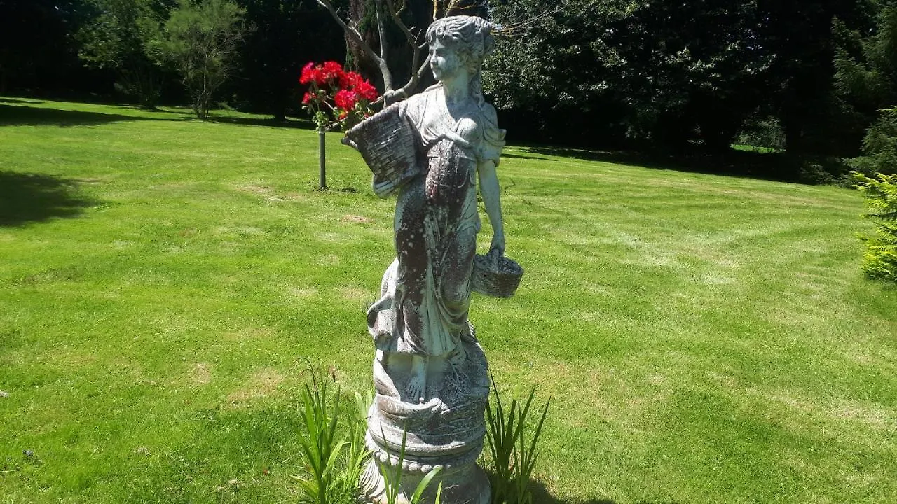 Chez Celine Bed & Breakfast Sens-de-Bretagne France