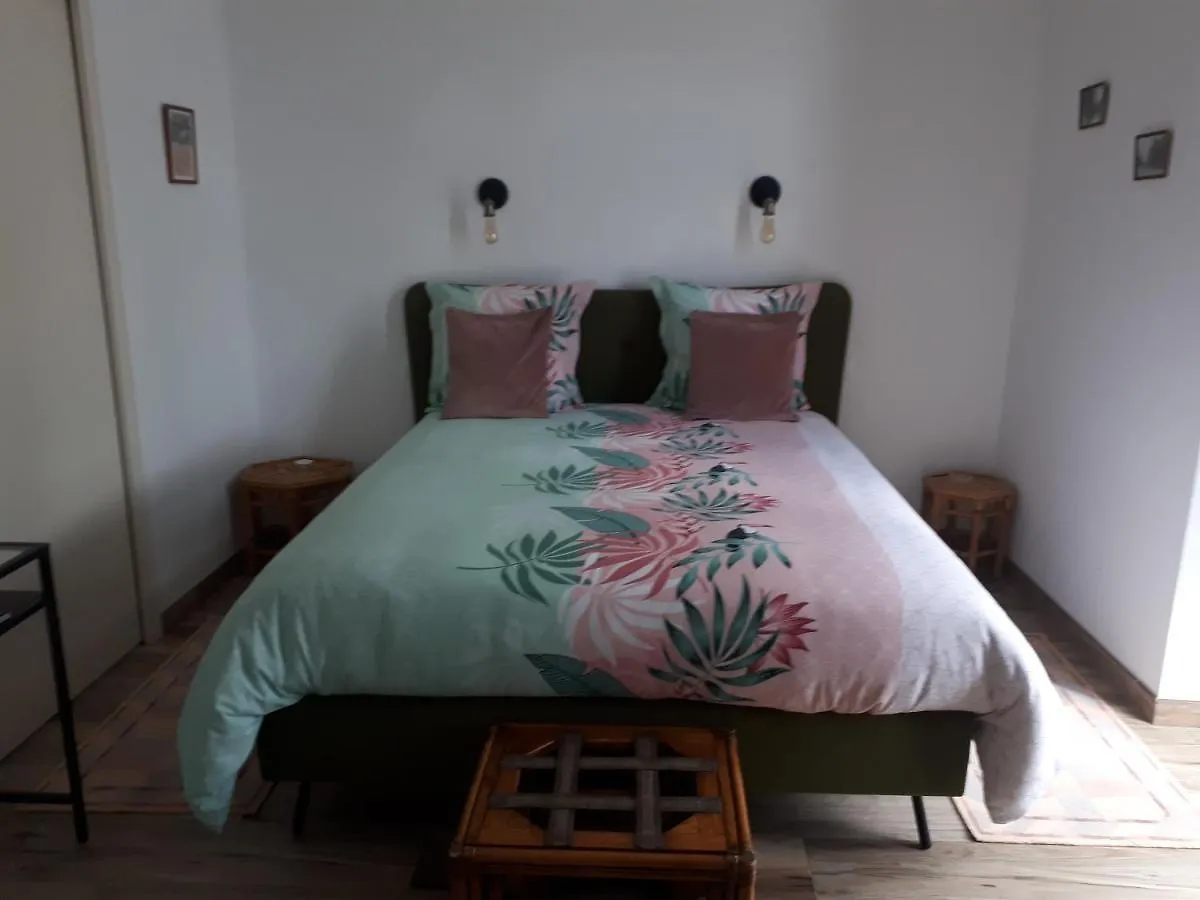 Chez Celine Bed & Breakfast Sens-de-Bretagne