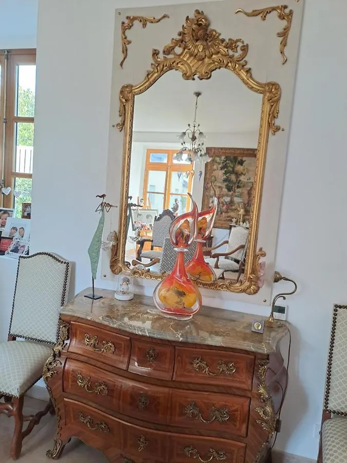 Chez Celine Bed & Breakfast Sens-de-Bretagne